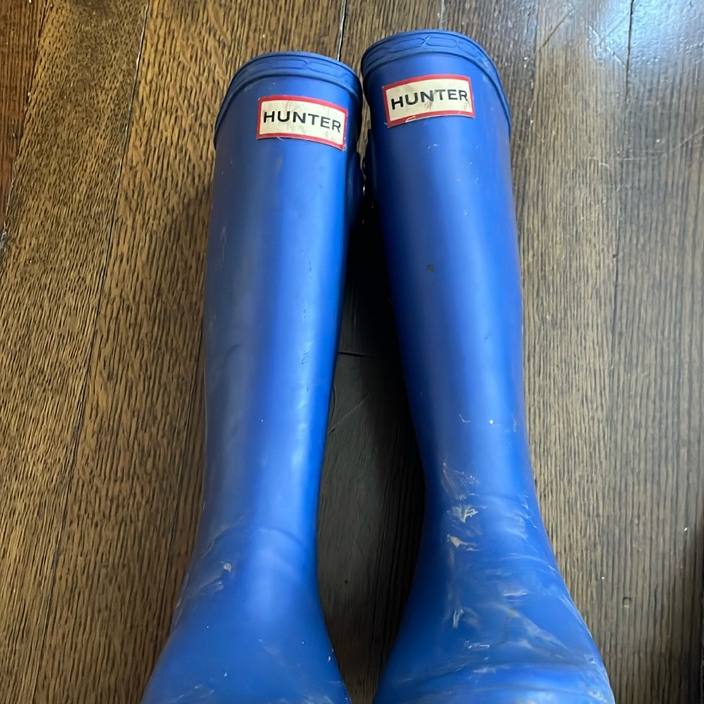 Orginal kids Hunter rain boots! Size 3 - royal blue!